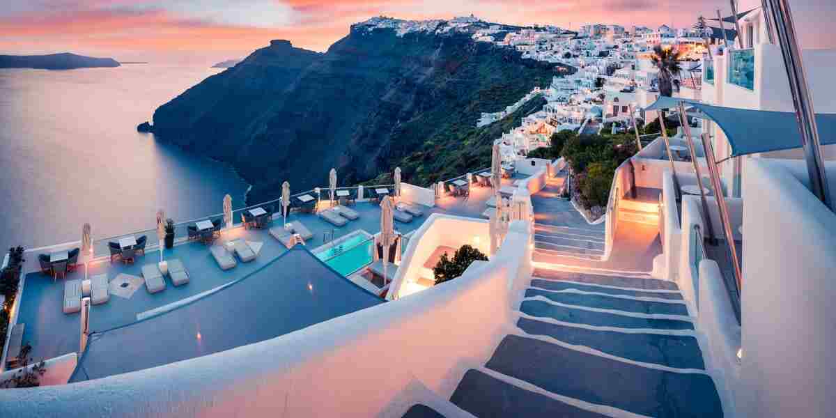 Hidden Gems in Santorini