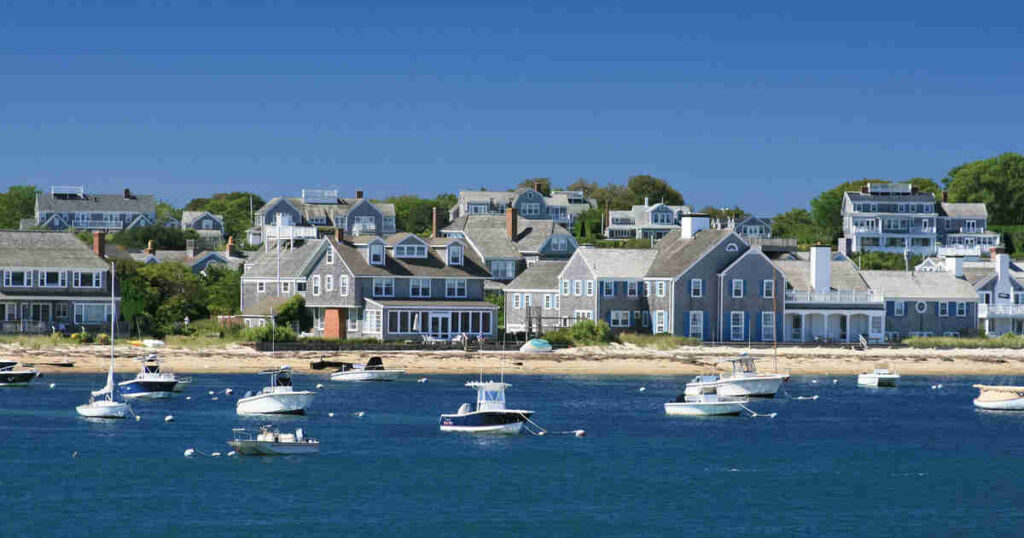 nantucket in april

